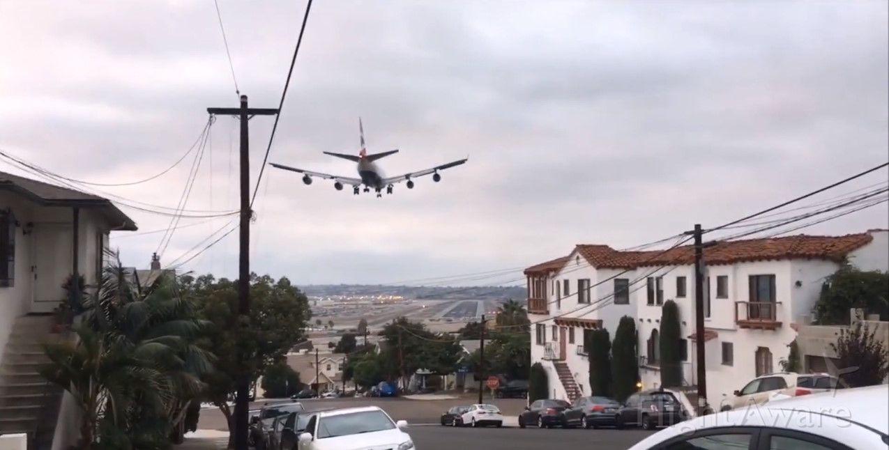 Boeing 747-400 — - A photo of this British Airways Boeing 747-400 landing in San Diego. I also have a video of this on my YouTube Channel, here is the link: https://www.youtube.com/watch?v=6Fhytyq1eEk
