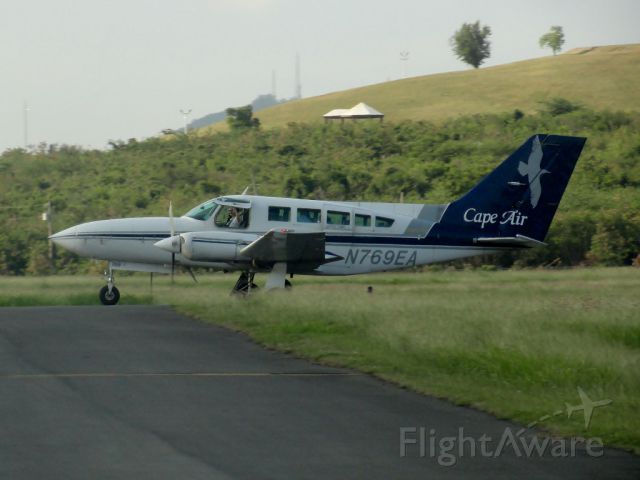 Cessna 402 (N769EA)