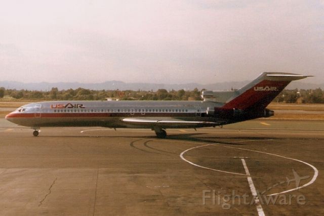 BOEING 727-200 (N782AL) - Seen here in Jun-86.  Reregistered N768US then N768AT, N781DH, YV236T, N227DD and CX-CLB for Air Class Líneas Aéreas.