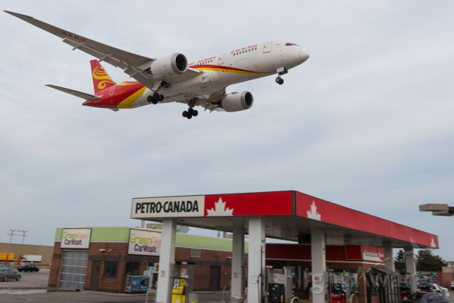 Boeing 787-8 — - Hainan arriving at Toronto Pearson Airport.