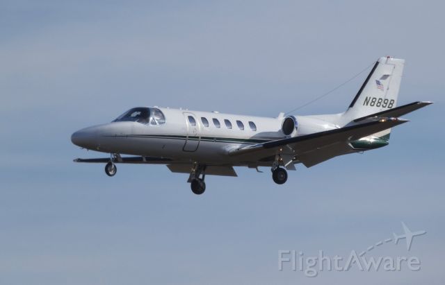 Cessna Citation II (N889B) - On final is this 2003 Cessna Citation II in the Autumn of 2018.