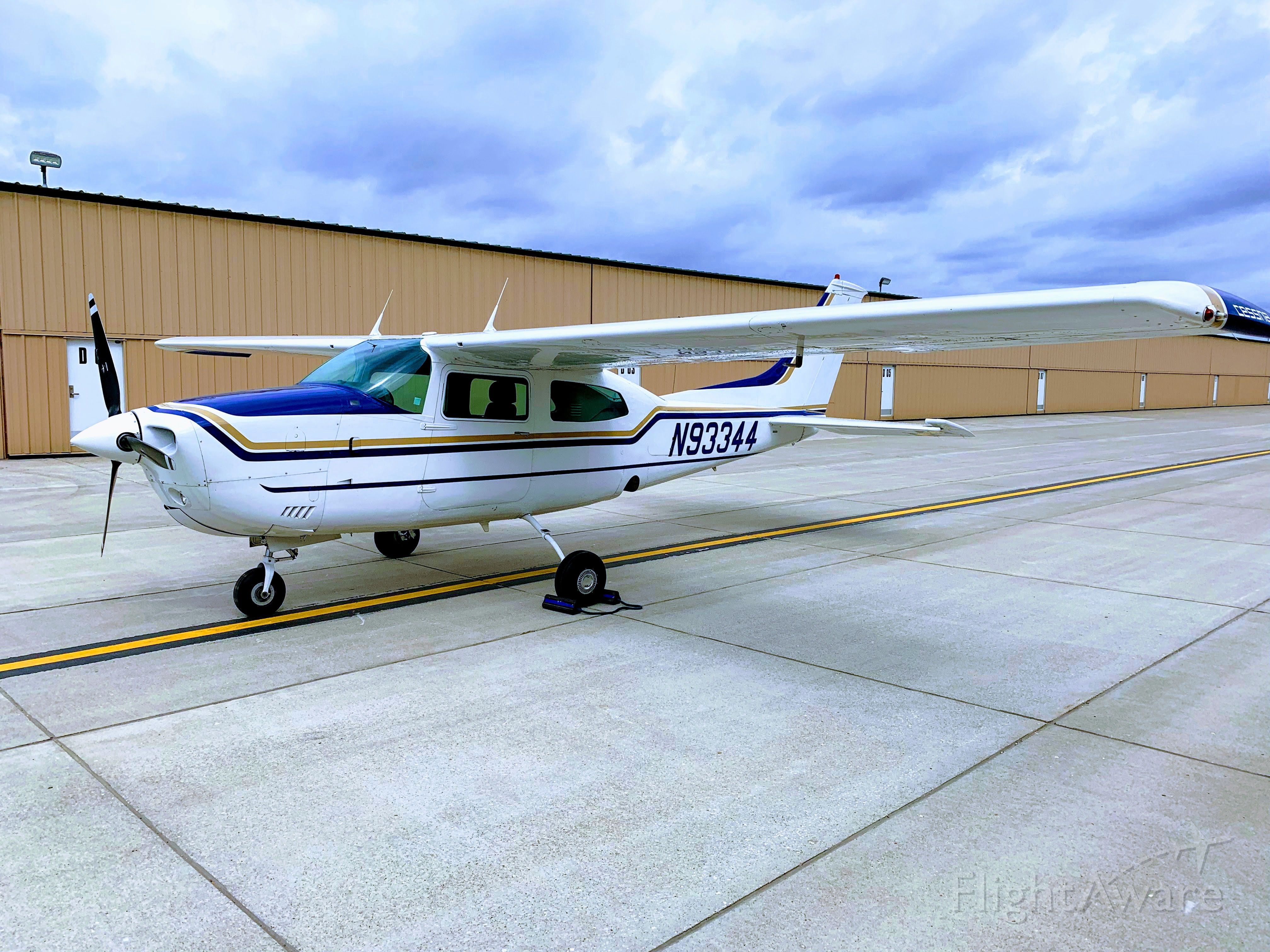 Cessna T210 Turbo Centurion (N93344) - Hangar Row MKC 