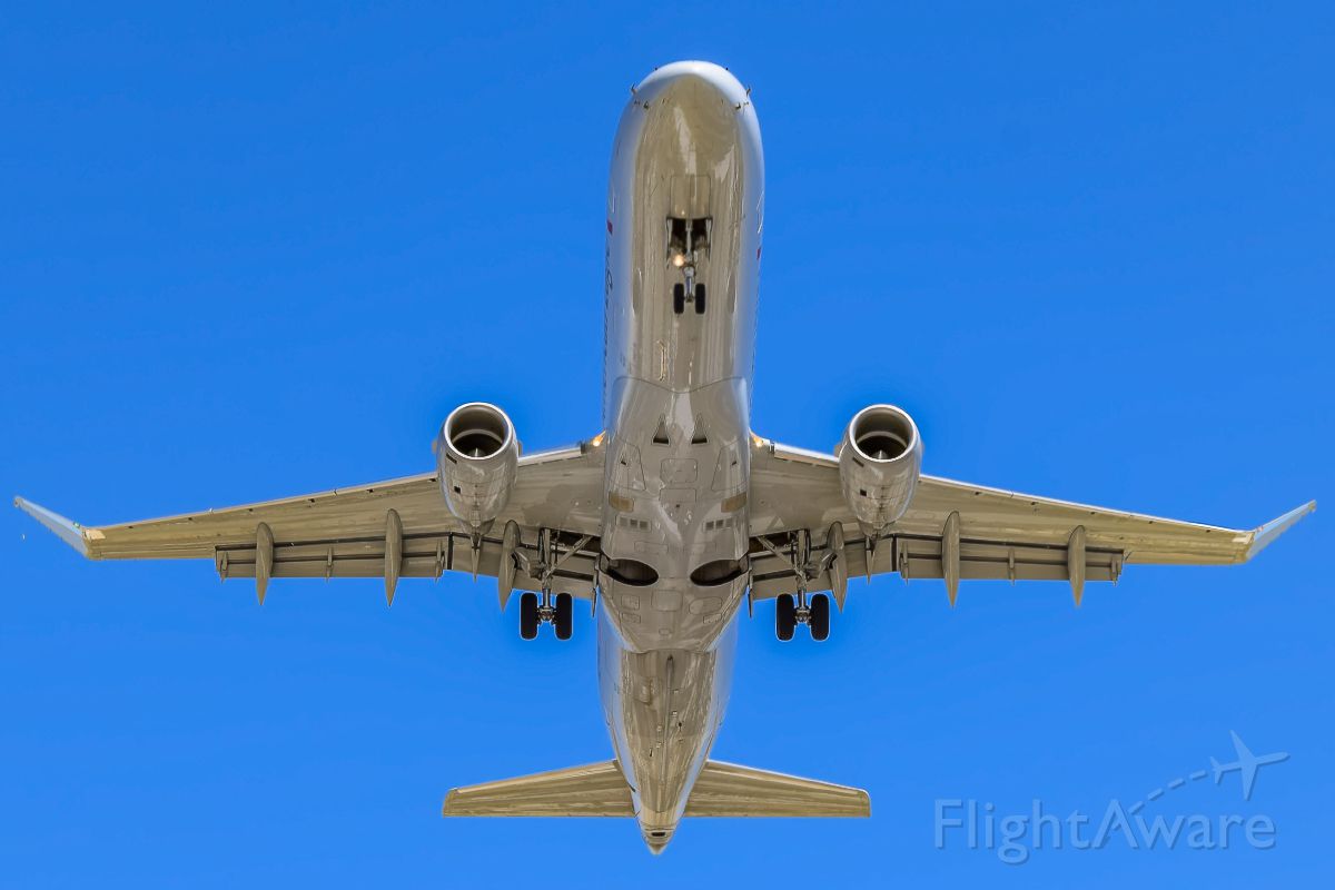 Embraer 170/175 (N217NN) - A different perspective for this shot