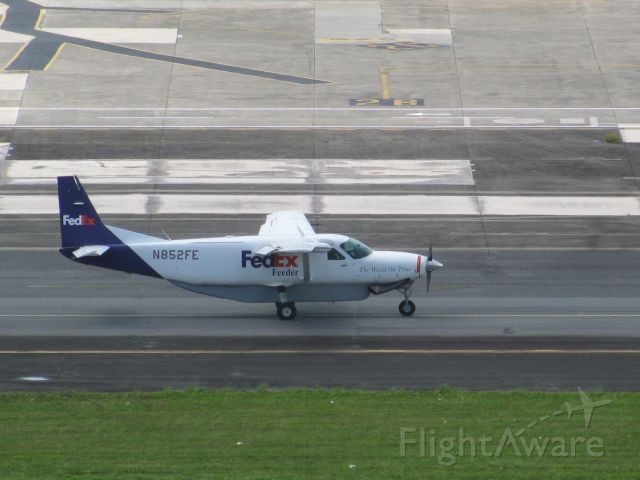 Cessna Caravan (N852FE) - FedEx Feeder at TSJS
