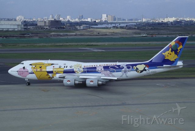Boeing 747-400 (domestic, no winglets) (JA8965) - Taxing at Tokyo-Haneda Intl Airport on 1999/08/31 " Pokemon c/s "