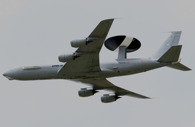 Boeing JE-3 Sentry (N702CA) - French Air Force Boing E-3F SDCA, Avord Air Base 702 (LFOA)  Air Show in june 2012