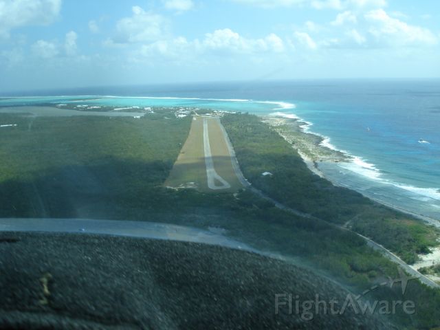 Cessna Cardinal (N34012) - Final at Little Cayman