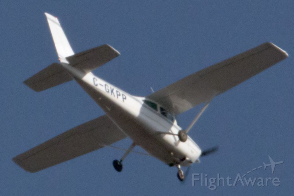 Cessna Skylane (C-GKPP)