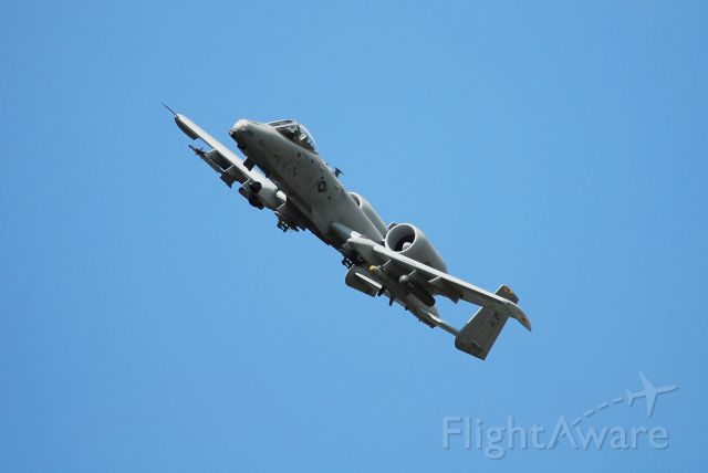 Fairchild-Republic Thunderbolt 2 (78-0951) - A-10 banking after take off at Whiteman AFB, MO.