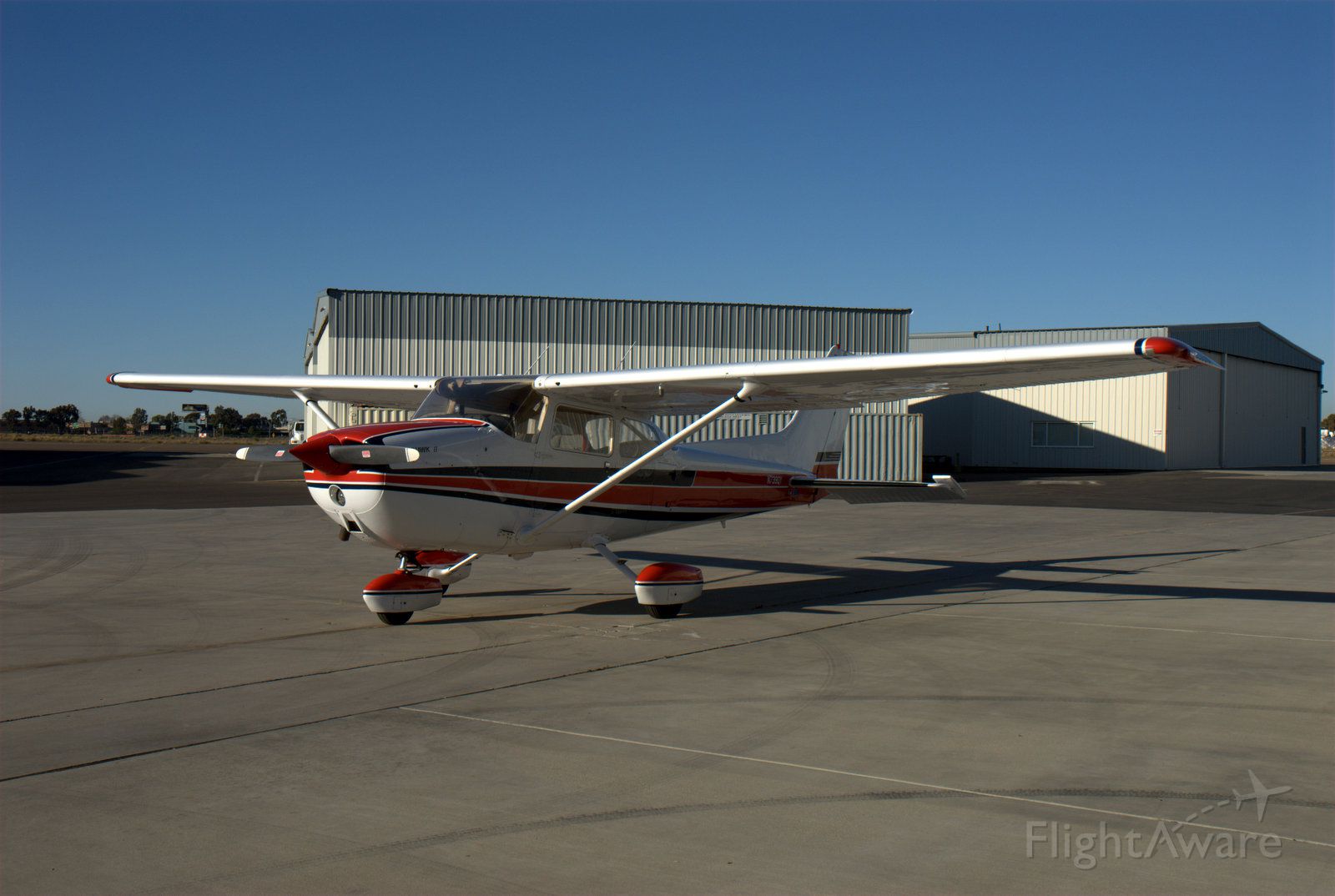 Cessna Skyhawk (N739QY)