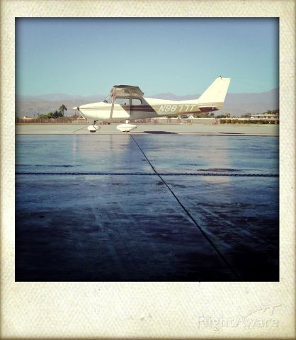 Cessna Skyhawk (N9877T) - Outside the hangar