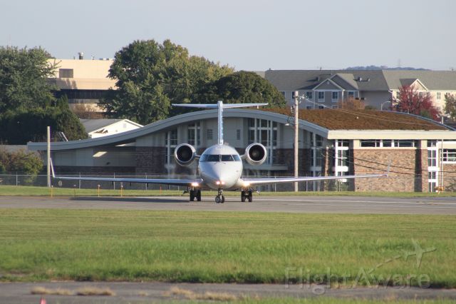 Canadair Regional Jet CRJ-200 (N430AW) - Stare down on runway 24