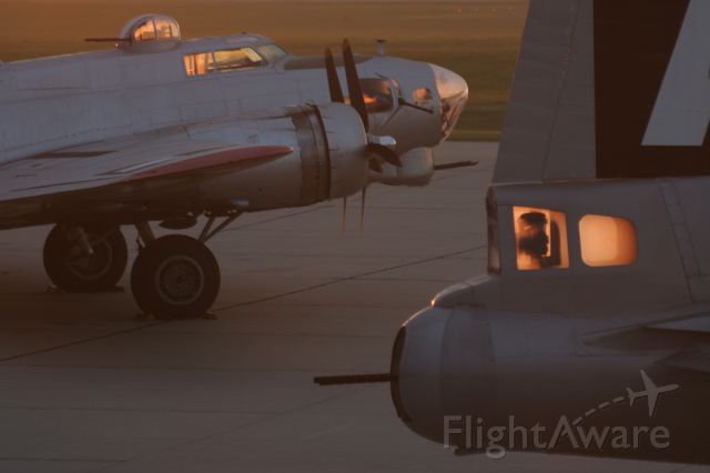 Boeing B-29 Superfortress (NX529B) - B-17 Fifi and EAA's B-17 Aluminum Overcast at sunrise KATW