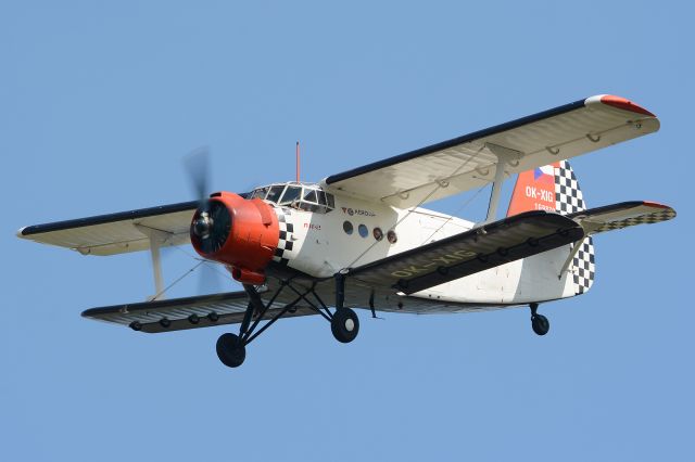 Antonov An-2 (OK-XIG) - OTT19