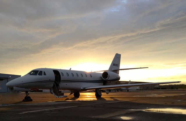Cessna Citation Sovereign (N635CS) - Sovereign ready for action at sunset.