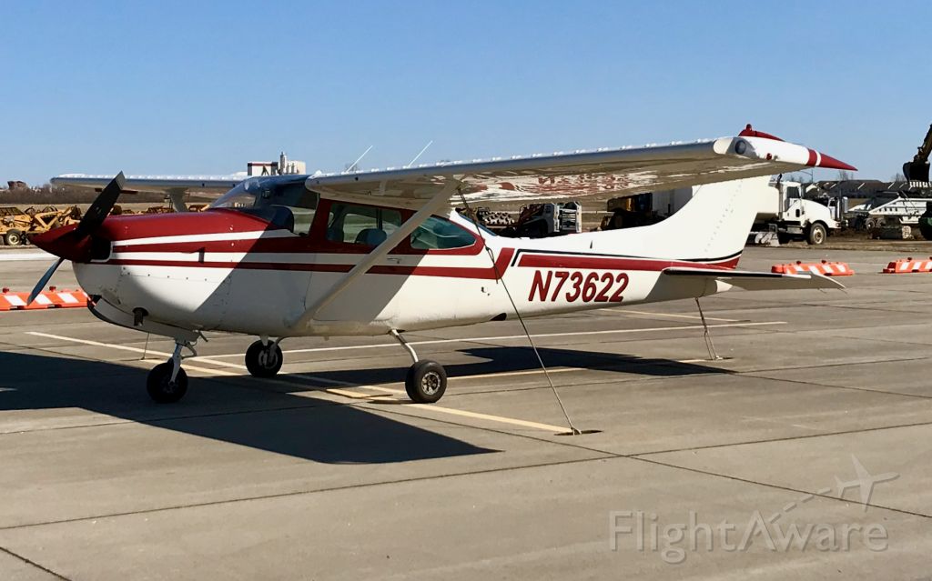 Cessna Skylane RG (N73622) - On ramp for overnight stay