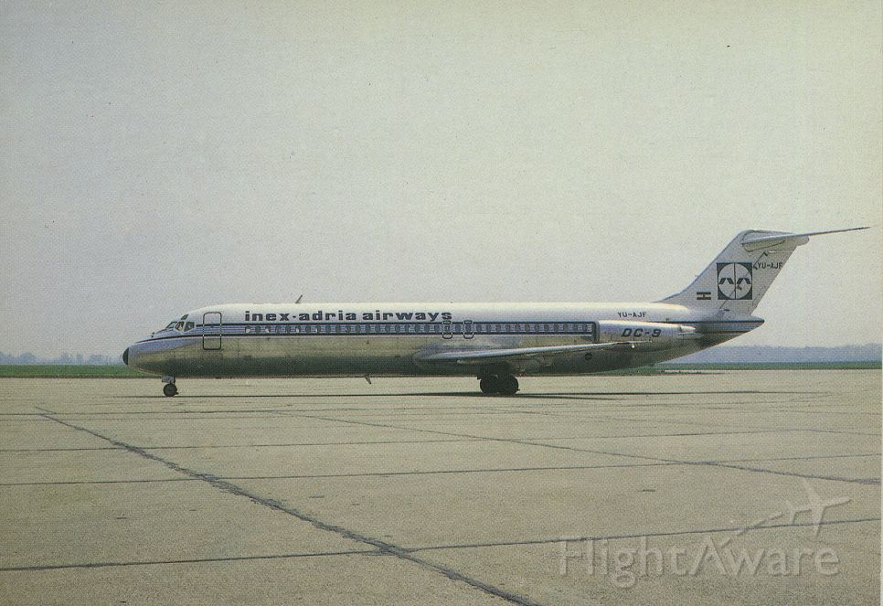 McDonnell Douglas DC-9-30 (YU-AJF) - scanned from postcardbr /inex adria