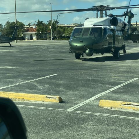 — — - Gulfstream Park staging of V22 Ospreys and Helicopter for the visit of Lloyd Austin