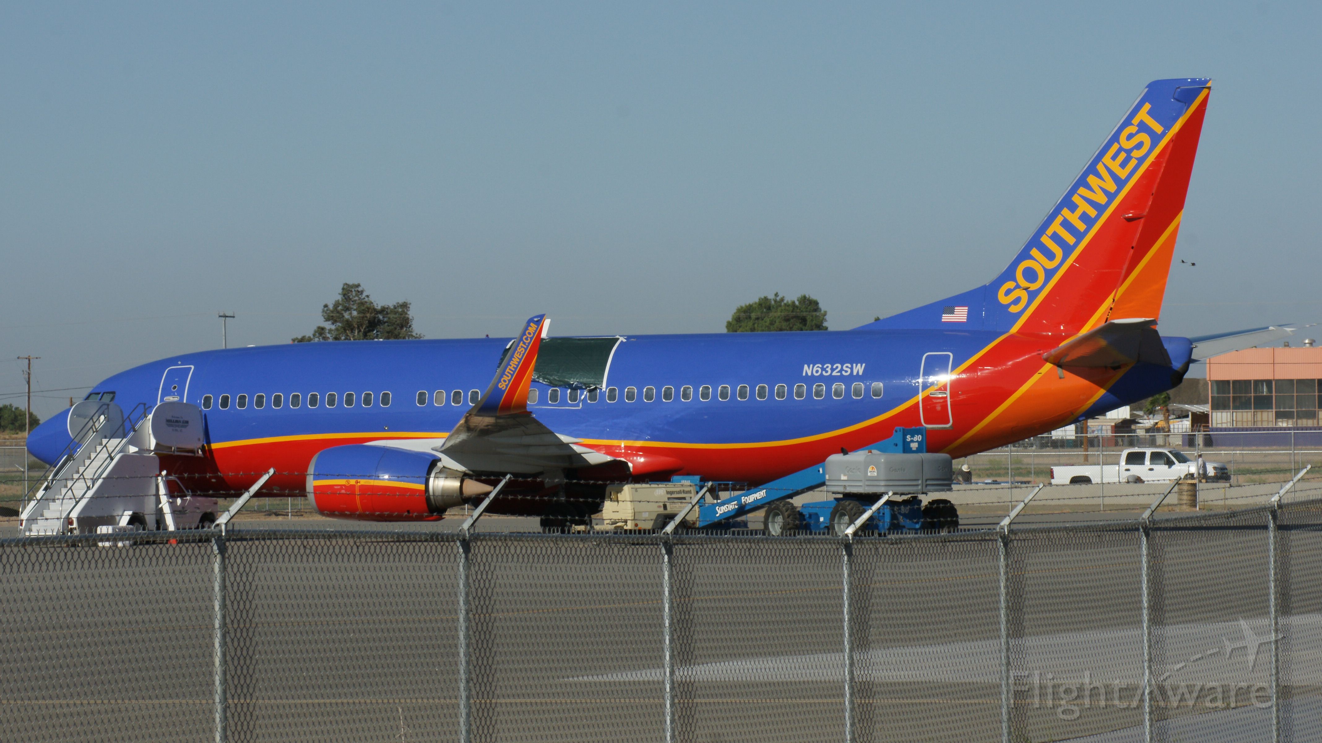 Boeing 737-700 (N632SW) - Southwest Airlines aircraft with the tear in the roof.