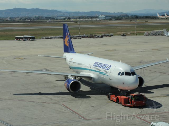 Airbus A320 (EC-INZ)
