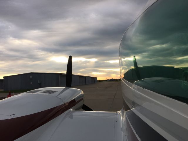 Cessna 310 (N400DP) - another beautiful morning to fly