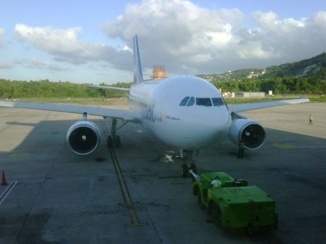 Airbus A310 (C-GPAT) - jamaica.vacation