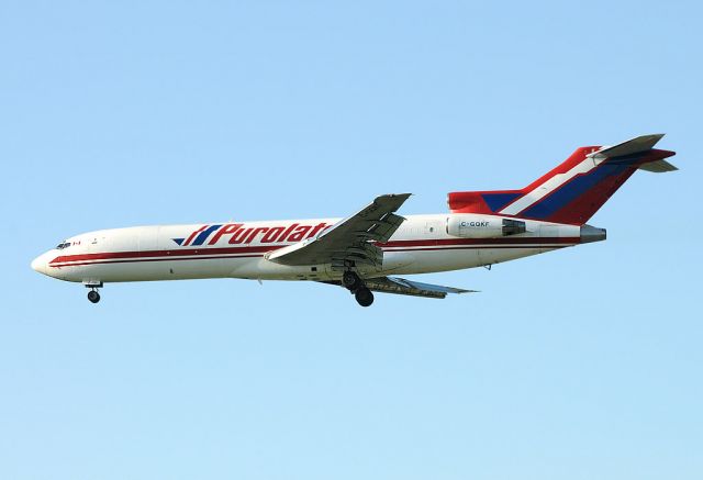 Boeing 727-100 (C-GQKF)