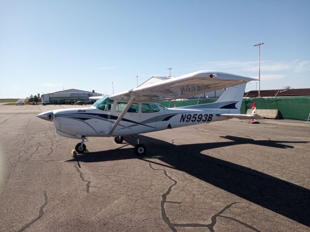 Cessna Cutlass RG (N9593B)
