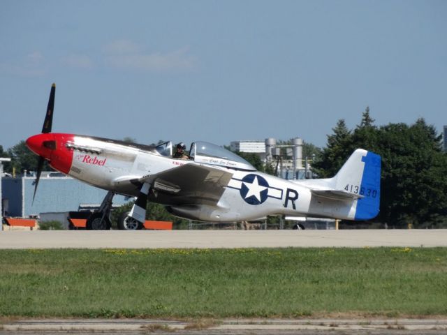 North American P-51 Mustang (N151CF)