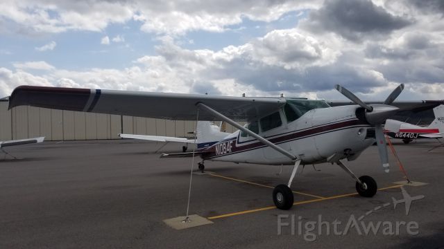 Cessna Skylane (N1084F)