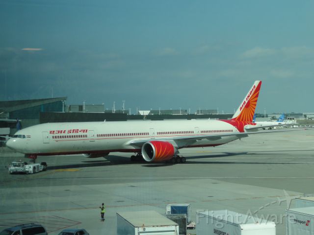 Boeing 777 — - Air India