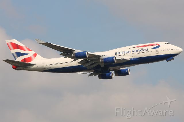 Boeing 747-400 (G-BYGD) - G-BYGD British Airways Boeing 747-400 taking off from London Heathrow on flight BA217 to Washington Dulles at 11:23 on Tuesday 30/04/19. I have to say that I am really going to miss the Queen of the Skies when she is sadly gone, such a beautiful flying machine! So graceful, so elegant and so photogenic!