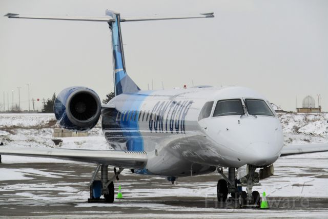 Embraer ERJ-145 (N11565) - Super rare visitor to BUF! Contour Airlines E145 on the FBO ramp!!!