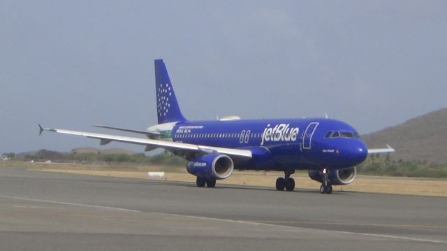 Airbus A320 (N531JL)