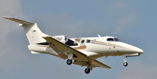 Embraer Phenom 100 (N615DM)