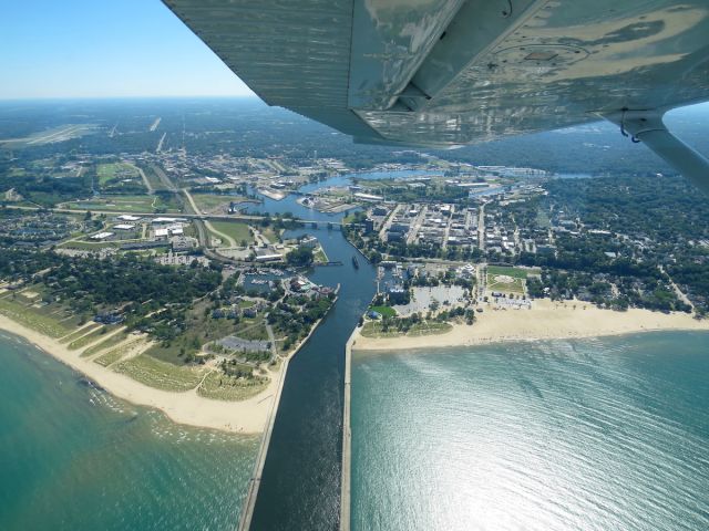 Cessna Skyhawk — - Flying out of C20 over the town of St. Joseph, Michigan with Benton Harbors Southwest Michigan Regional Airport (KBEH) in the upper left. 