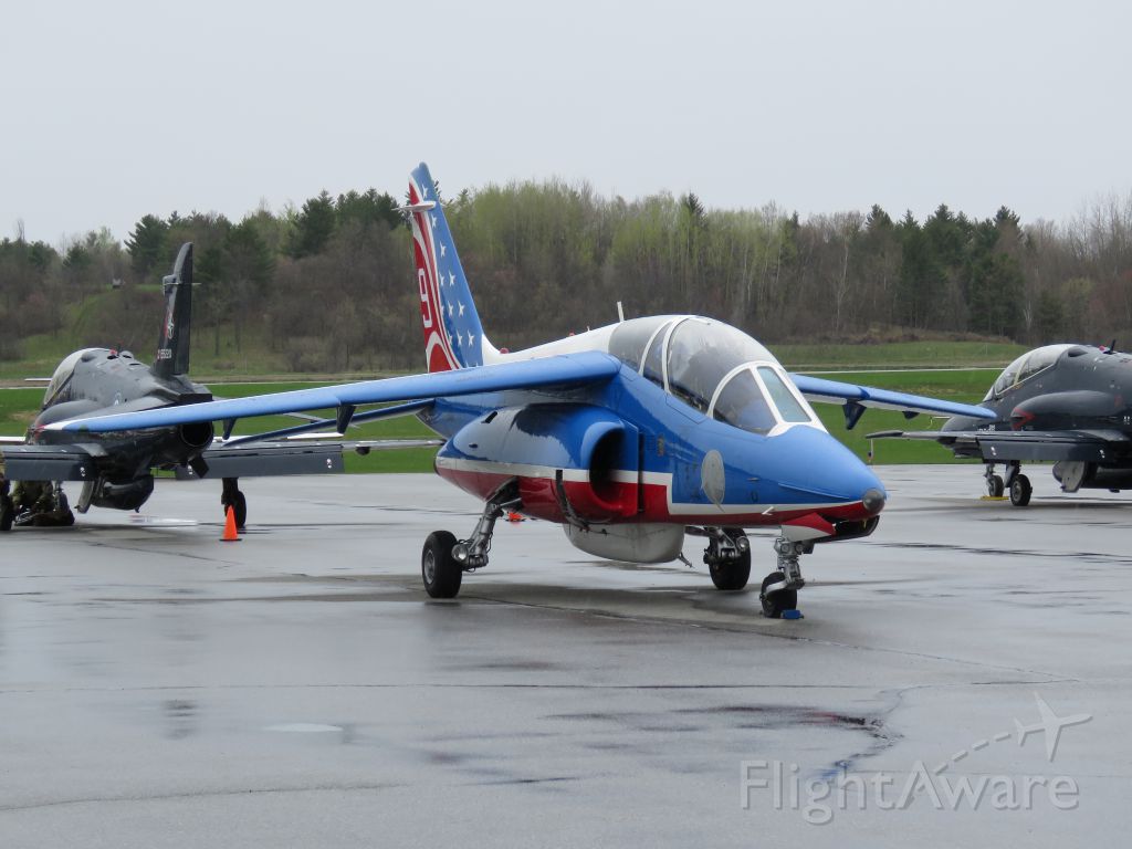 DASSAULT-BREGUET/DORNIER Alpha Jet —