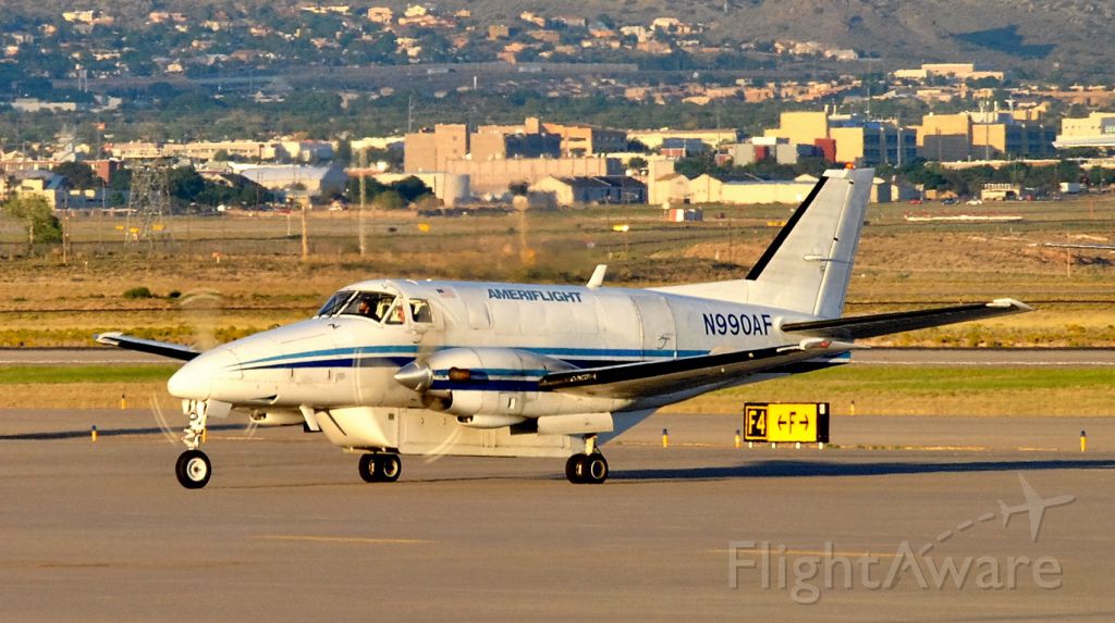 Beechcraft Airliner (N990AF)