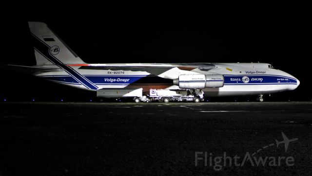 Antonov An-124 Ruslan (RA-82074) - Santa Maria Island International Airport - LPAZ. 2022-01-25.