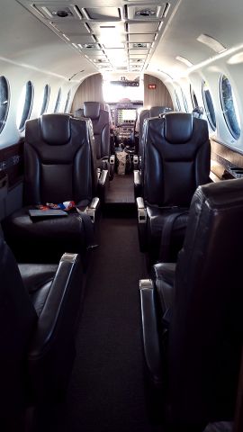 Beechcraft Super King Air 350 (N708DC)