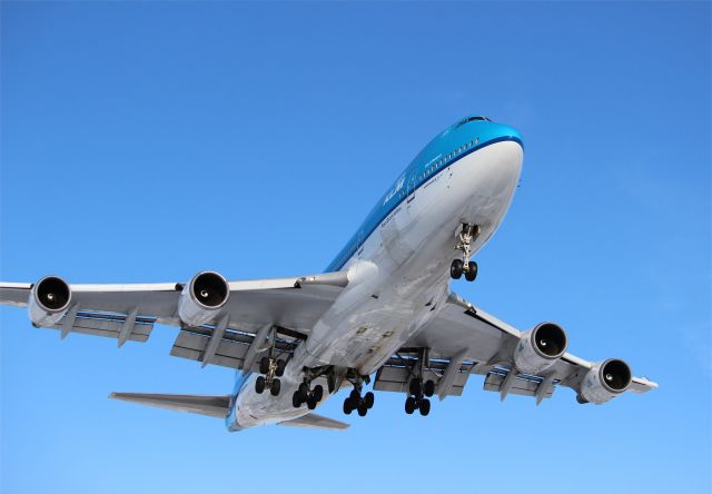 Boeing 747-400 (PH-BFB)