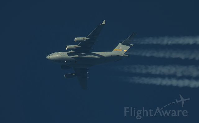 Boeing Globemaster III (95-0107) - 27/12/2015 USAF C-17 Globemaster III tail number 95-0107 passes overhead Lancashire,England,UK at 34,000ft working callsign "Reach 150".br /This machine looks truly amazing as she powers her way through the winter sunshine.br /Pentax K-5