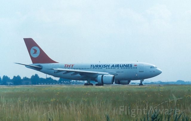 Airbus A300F4-200 (TC-XXX) - Turkish Airlines A300B4; Archief 92-95
