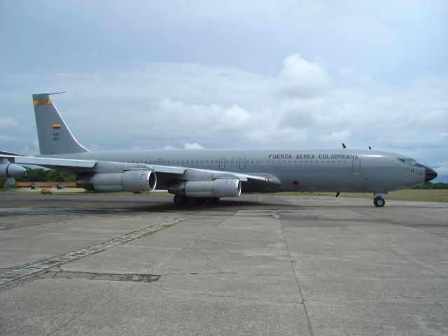 Boeing 707-100 (FAC1201) - KC-137/B-707 Zeus