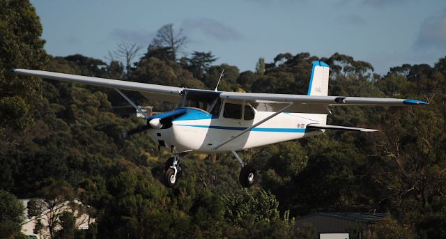 Cessna Skyhawk (VH-CDY)