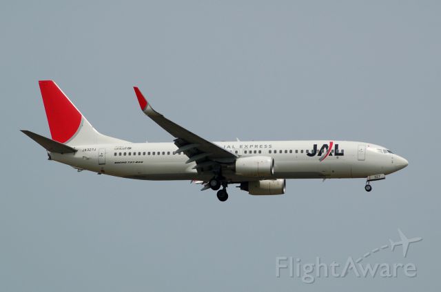 Boeing 737-800 (JA327J) - JA327J  Boeing 737-846(WL)  c/n:35356 L/N:3201 JAL Express - JC/JEX : 2013/05/27