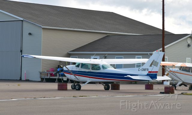 Cessna Skyhawk (C-GMFR) - Cessna 172N Skyhawk II C-GMFR in Charlottetown 
