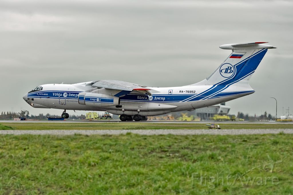 Ilyushin Il-76 (RA-76952)