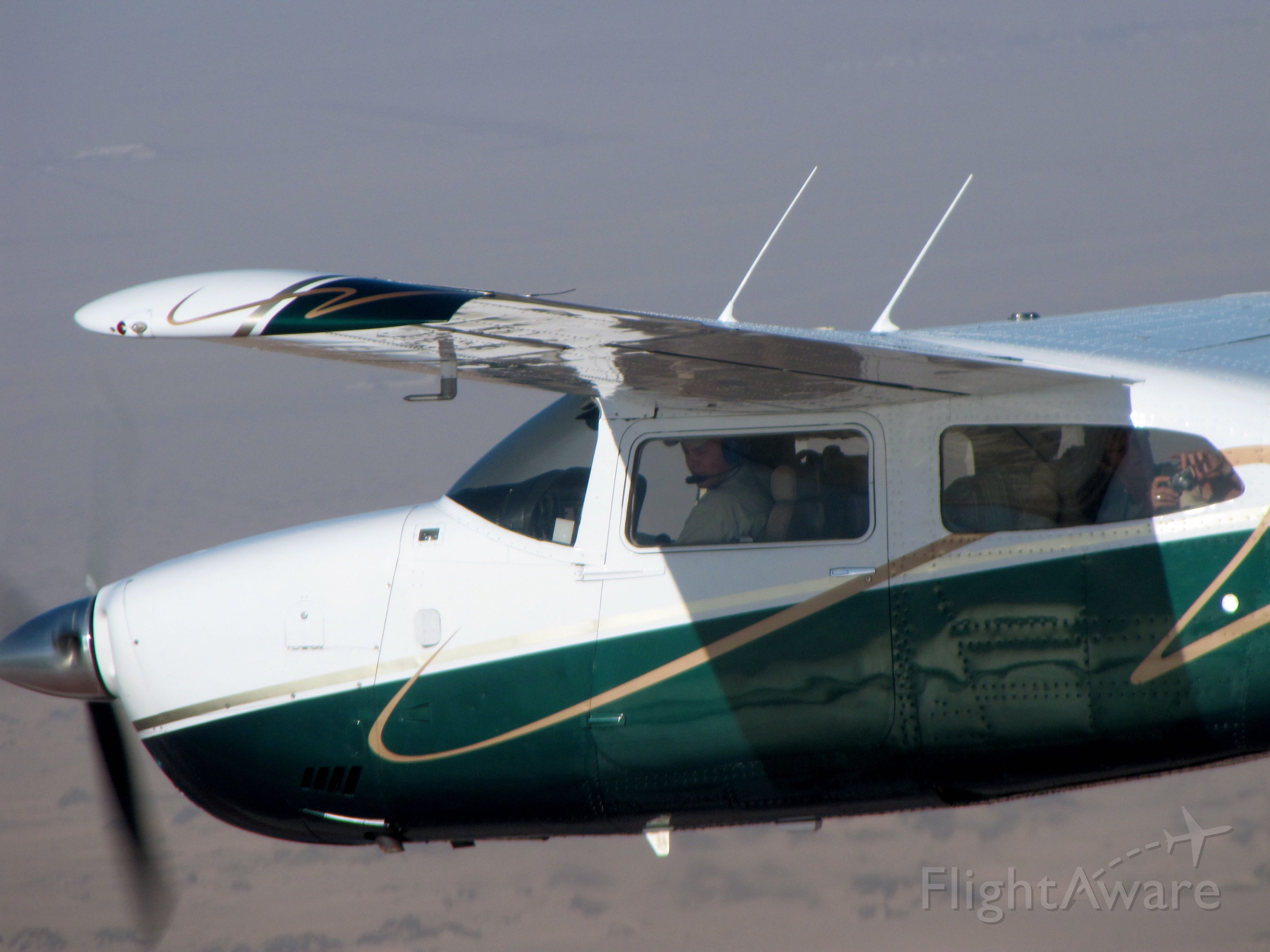 Cessna Centurion (V5-BOG) - close-up of V5-BOG