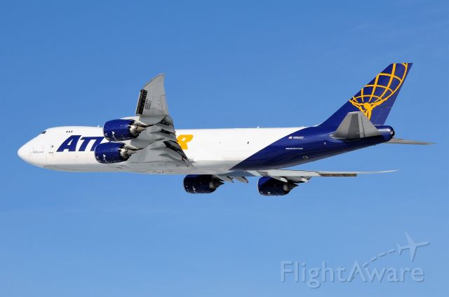 BOEING 747-8 (N855GT)